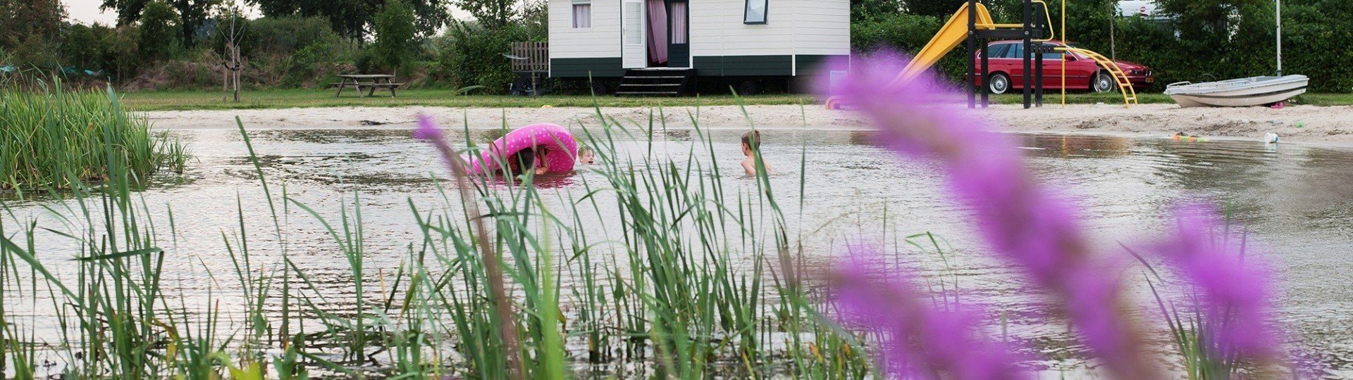 Camping de grebbelinie zwemmeer