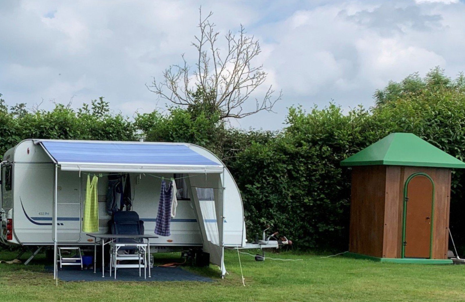 Kampeerplaats met priv sanitair