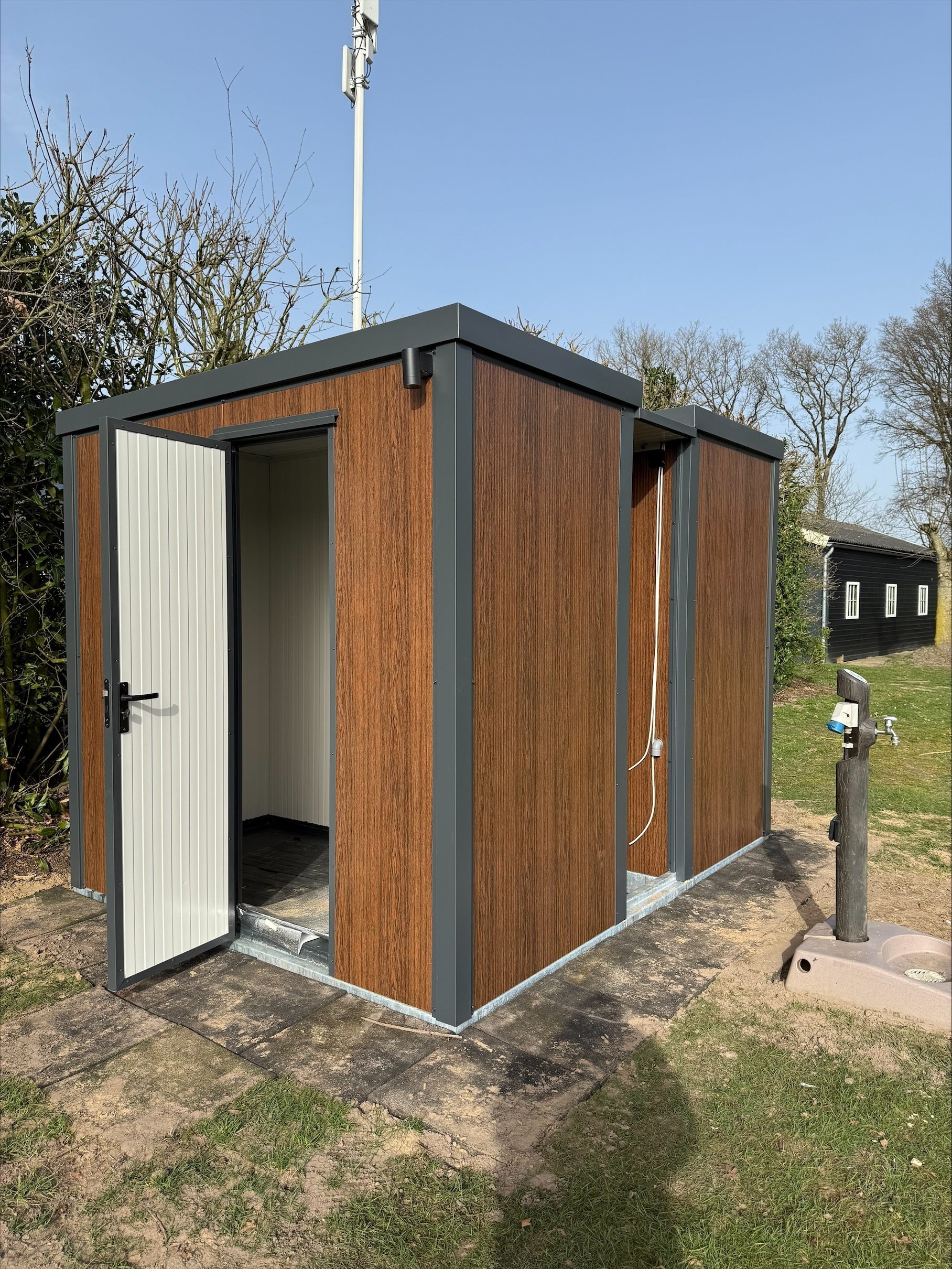 🚿 Nieuw op de camping: 10 privé sanitair units