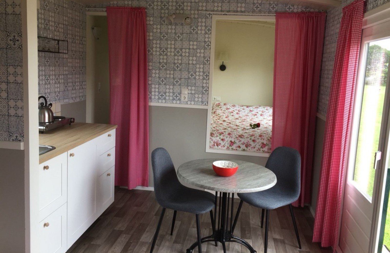 Pipowagen binnenkant 2