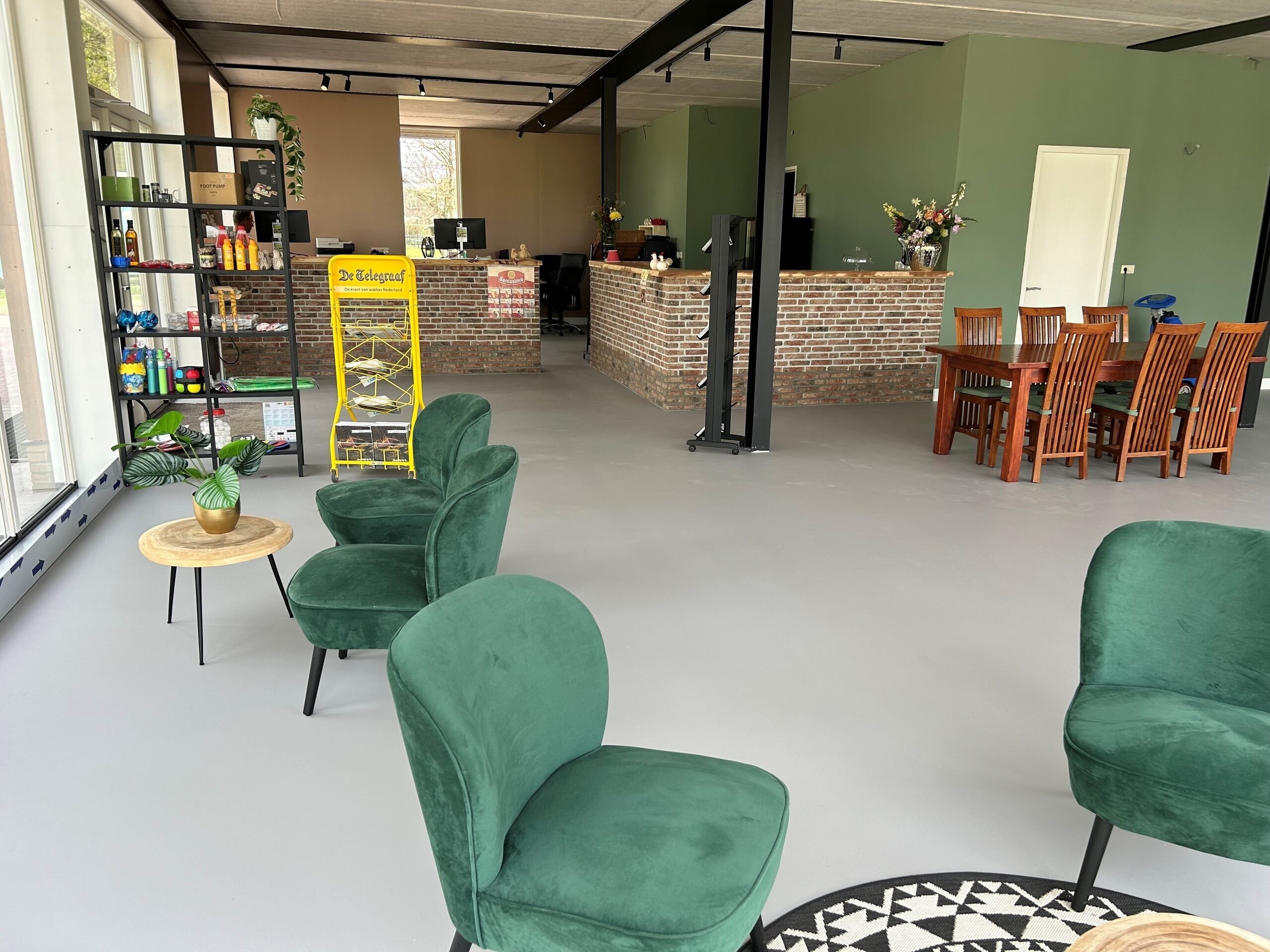 Nieuwe Receptie en Sanitair: Modern, Comfortabel en Gastvrij!